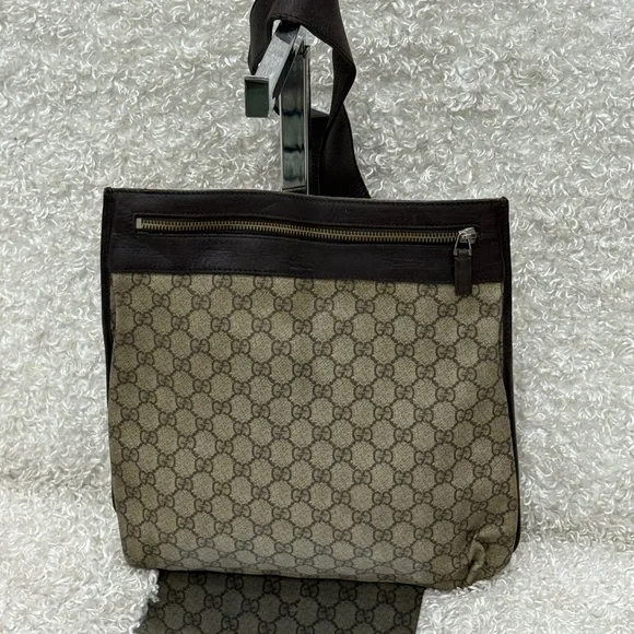 Gucci Beige and Dark Brown Monogram Messenger Bag - Picture 2 of 14